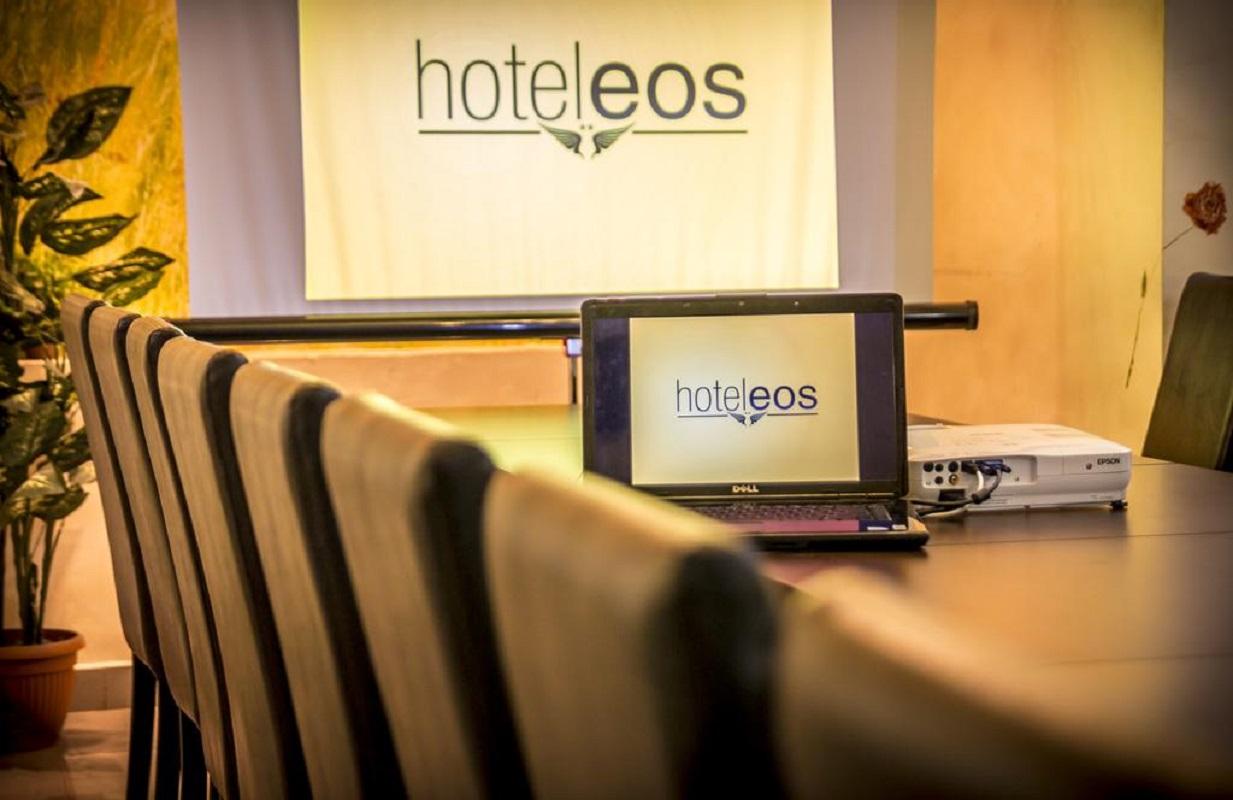 בוקרשט Hotel Eos מראה חיצוני תמונה